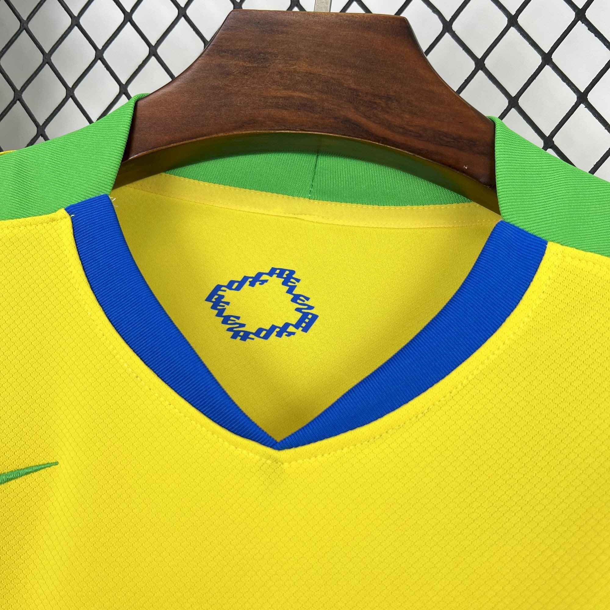 Camisa Brasil Torcedor 2024/25 Masculino - Imagem 3