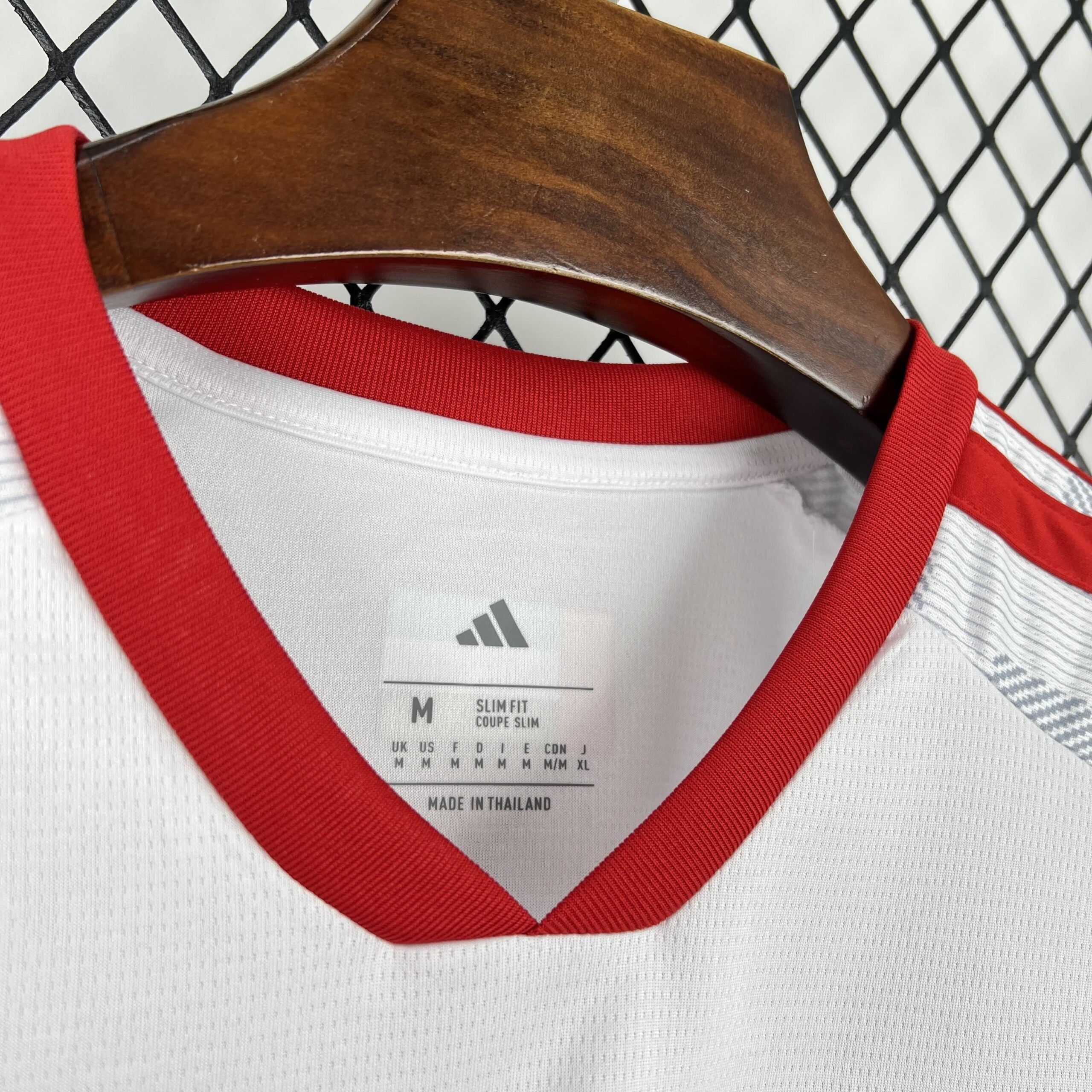 Camisa Seleção Emirados Árabes Unidos Home 26/27 - Imagem 6