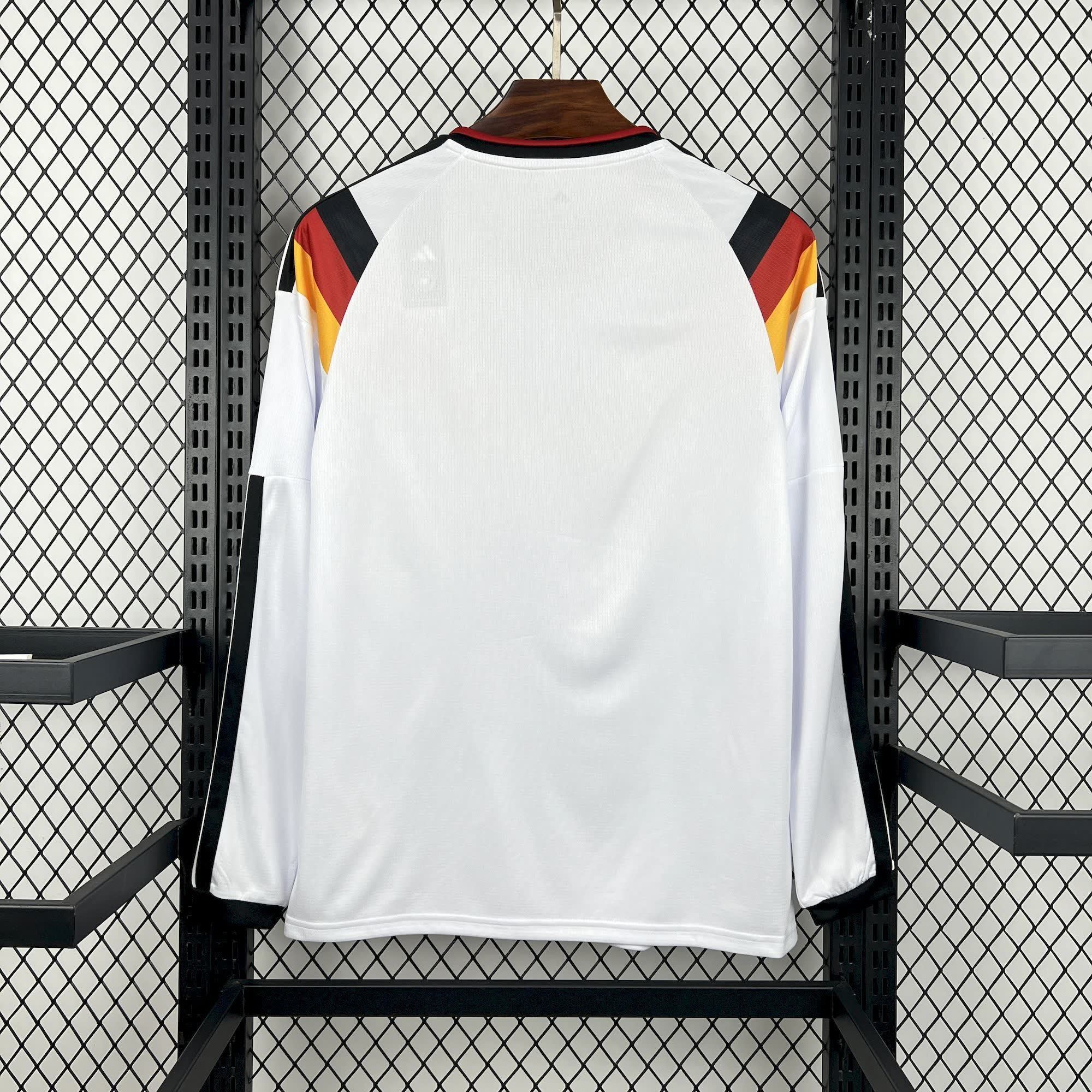 Camisa Manga Longa Seleção da Alemanha I 26/27 - Imagem 9