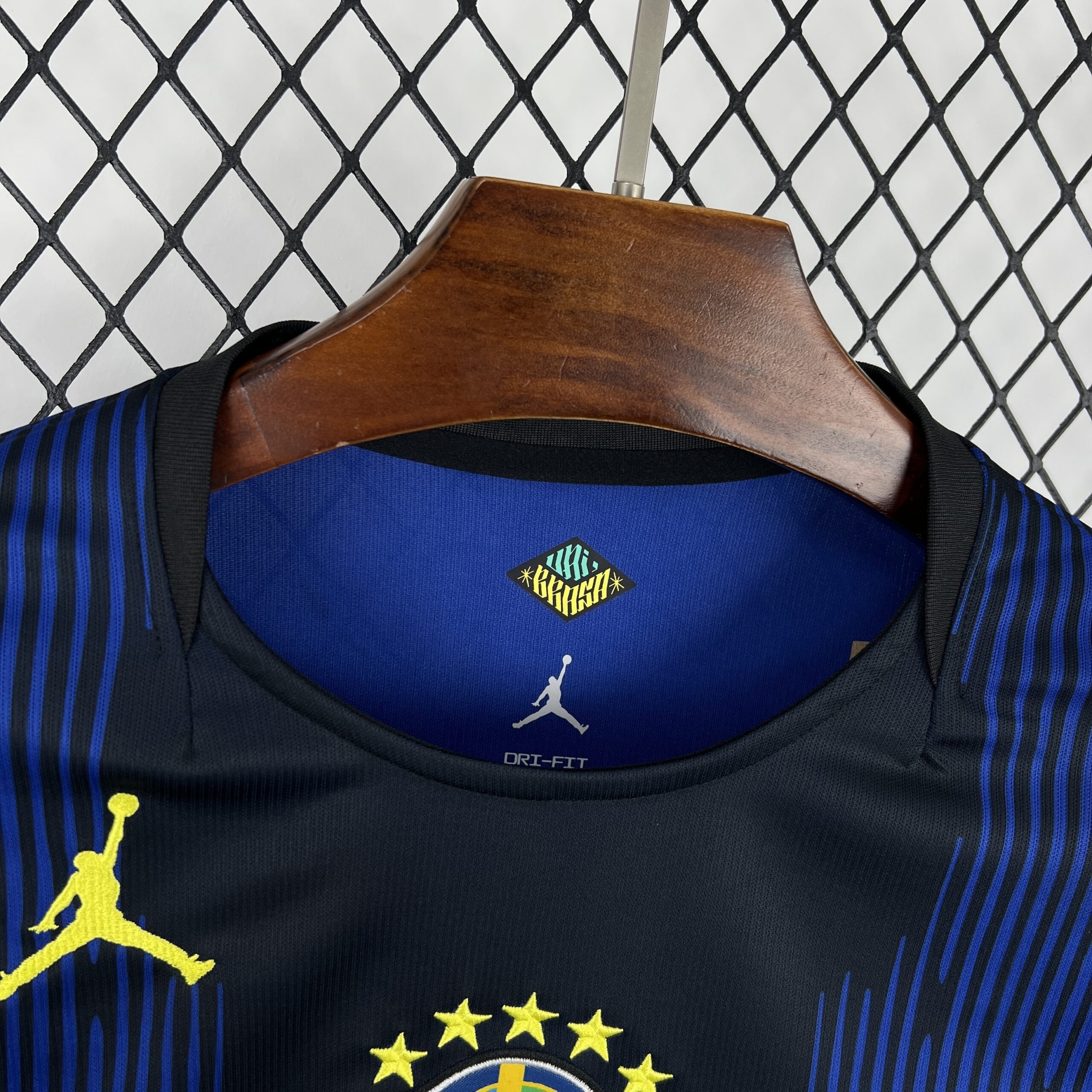 Camisa Manga Longa Seleção Brasil Reserva 26/27 - Imagem 4