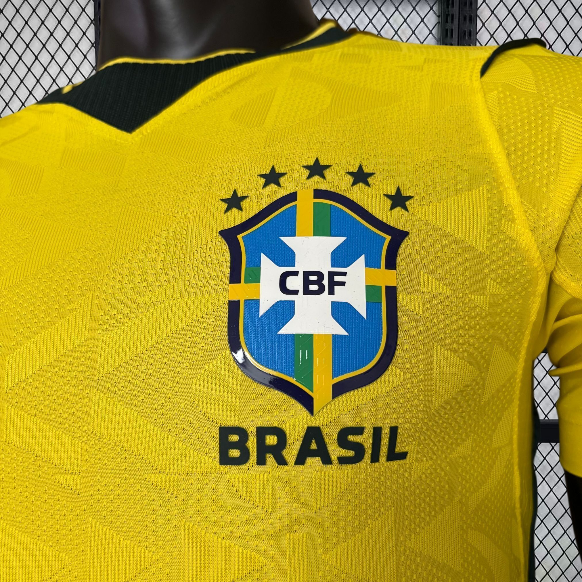 Camisa Manga Longa Brasil Titular Copa do mundo 26/27 - Imagem 3