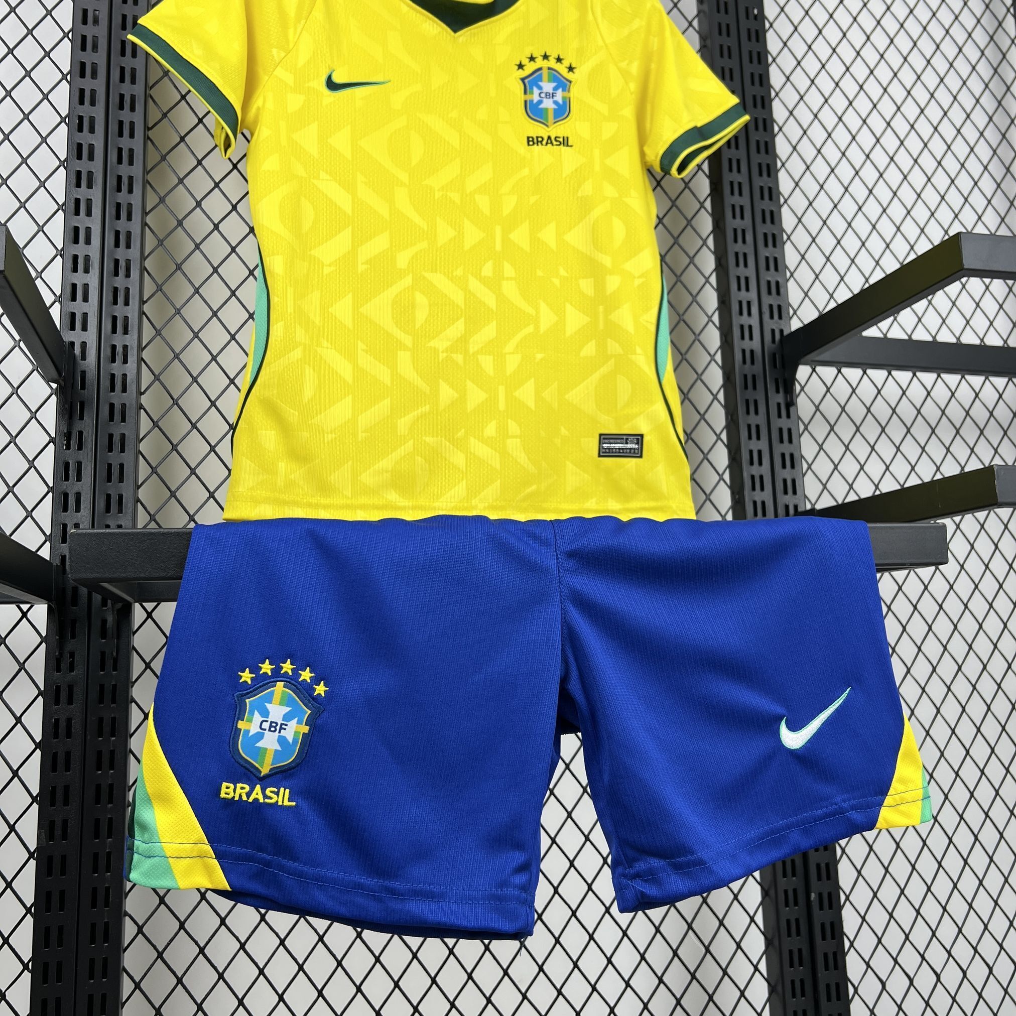 Kit Infantil Seleção Brasileira 26/27 - Imagem 2
